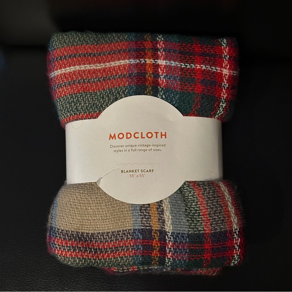ModCloth Blanket scarf